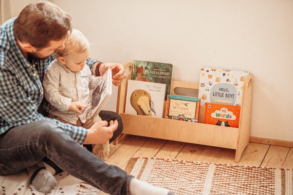 Kleine Montessori-Bücherregal für Kleinkind-Lesecke, Holzfront-Buchdarstellung