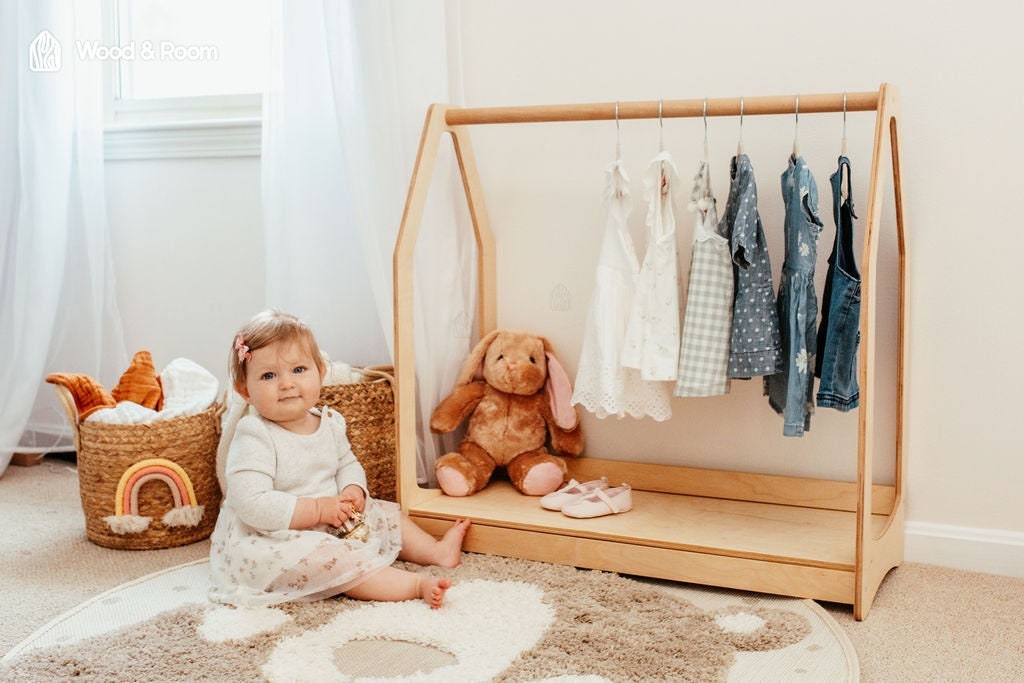 Toddler's Clothes Rack - WoodandHearts