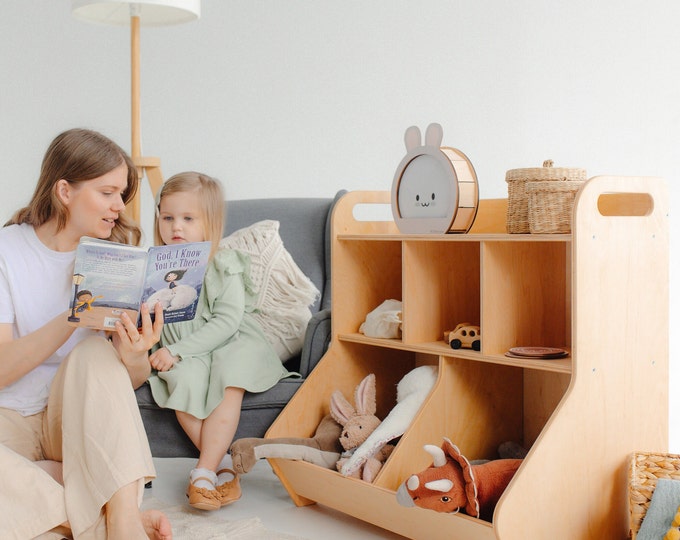 Montessori Toy Storage Shelf with Wooden Baskets for Books and Playroom Organization