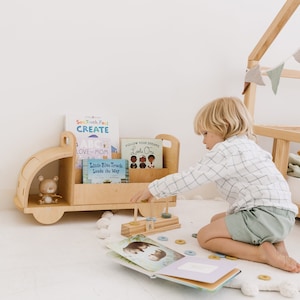 Bibliothèque Car Kids, Montessori Furniture, Cadeau de Noël pour Toddler Boy, Montessori book shelf, Nursery minimal decor, Truck theme play room