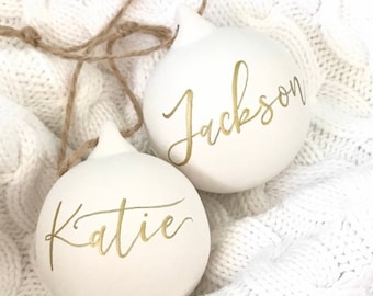 HANDWRITTEN PERSONALISED BAUBLE, calligraphy, Xmas 23 | wedding favours | Christmas ornaments | winter wedding decorations | winter wedding