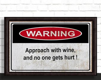 ACHTUNG Wein, inspiriert von Anzüge , ihr Wandkunst Geschenk. Hochauflösendes Meme Poster, Retro digitaler Download Bild, Boho Mancave Bild.