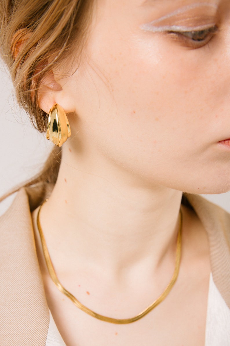 Hoop Earrings Gold 18K Gold Plated, Bold Earrings, Vintage Earrings, Baroque Earrings Gift For Her image 6