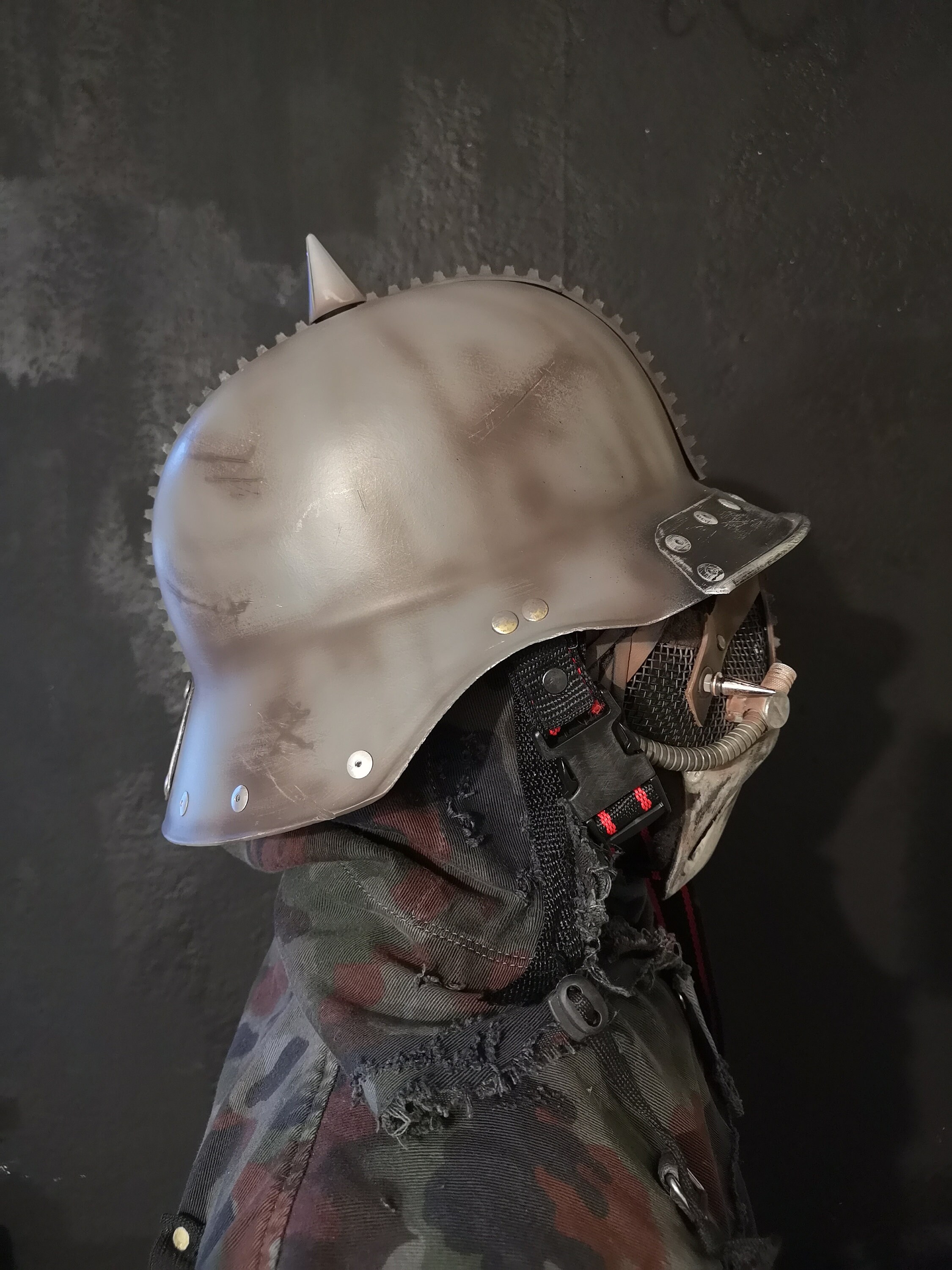Wasteland Helmet, Postapocalyptic Raider Helmet, looter, Airsoft