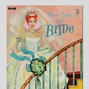 Pdf printable digital, vintage paper dolls here comes the Bride