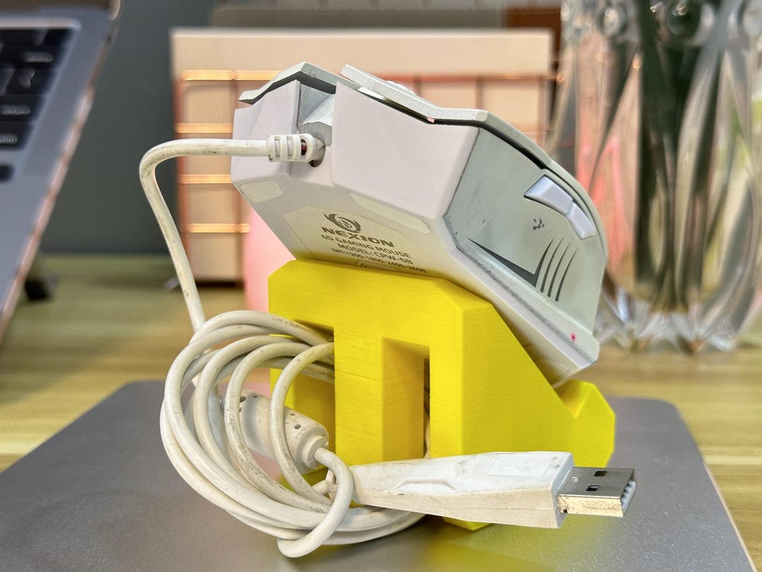 3D Printed Mouse Stand, With Hook for Wires | Digital Files - Etsy