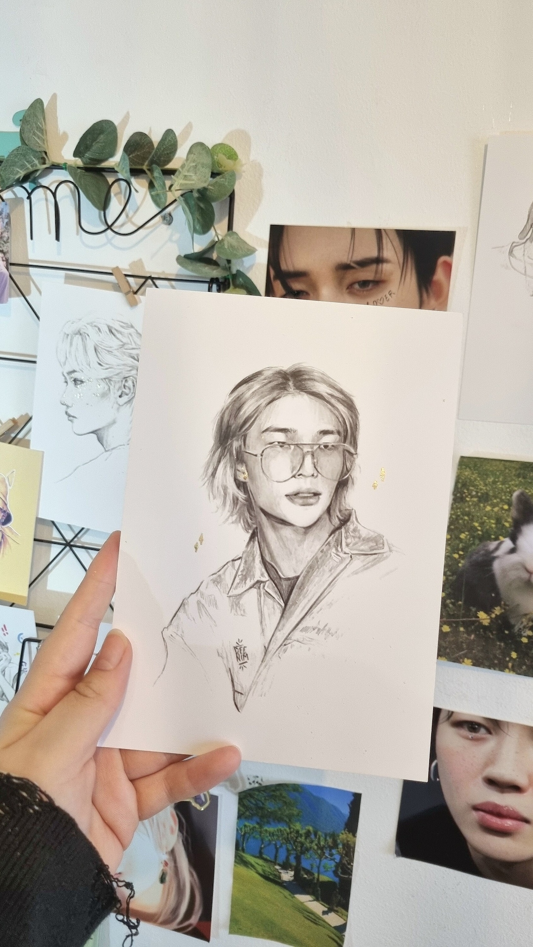 SKZ Stray Kids Hyunjin No Makeup With Gold Details / Art Print - Etsy