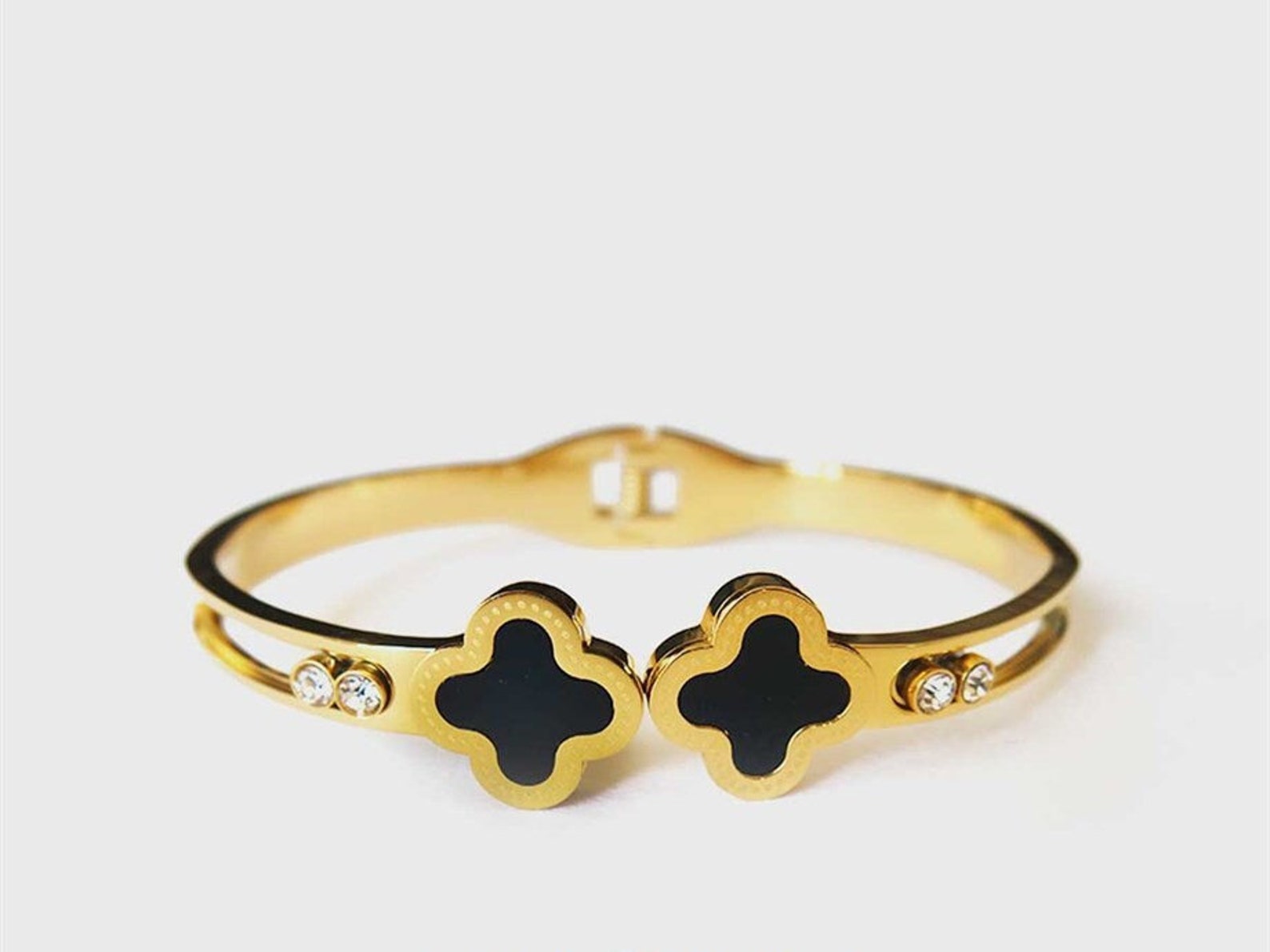 Four leaf clover gold bracelet Clearance