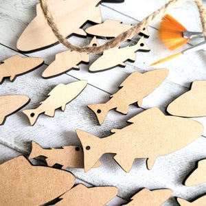Laser Cut Wooden Fish Blanks: DIY Craft Making, Keychain, Tag (10 Pcs)