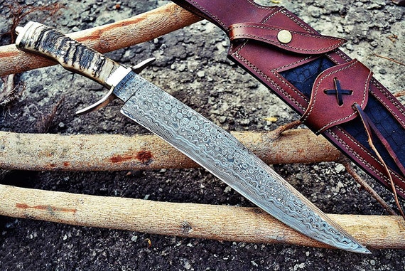 Custom Handmade Damascus Steel Bowie Hunting Knife Natural Wood