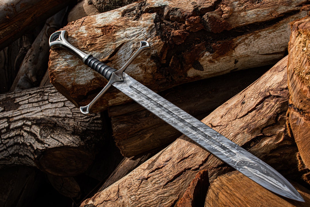 Customized Damascus Steel Anduril Sword of Narsil the King Aragorn
