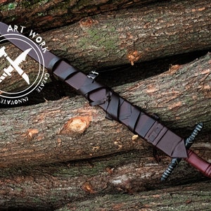 Personalized Viking sword for cosplay, engraved medieval sword for home decor, ideal fantasy gift for him, boyfriend, Christmas, or birthday