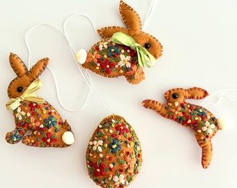 Easter Bunny Felt Ornaments Set / Easter Felt Eggs / Easter Gift / Easter Decoration / Hand Embroidery Felt Ornaments / Vintage decorations