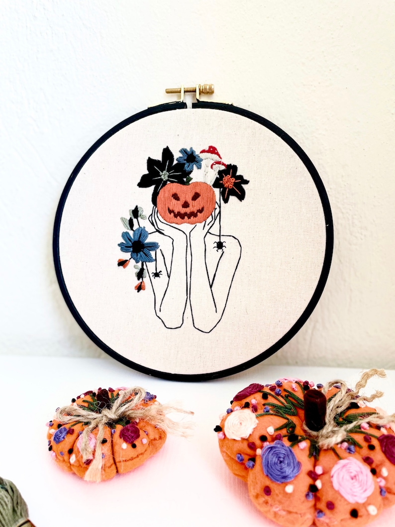 Halloween Embroidery Kit . Pumpkin Female Embroidery Kit. Autumn Hoop Art. Halloween Decoration. Beginner Embroidery Kit. image 3