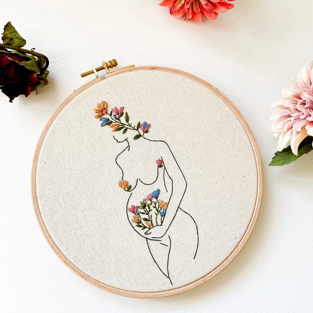 Nude Pregnant Lady Embroidery Kit / Body Positivity Hoop Art / Pregnancy DIY Kit / Craft Kit / Floral Embroidery / Nursery / Gift for Mother - Etsy 日本