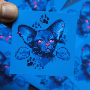 Adesivo de pixel art de gato gótico | Decalque de vinil à prova d'água de arte original de gato preto