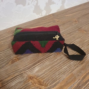 Muttertagsgeschenk, Geschenk für Mama, Personalisieren Große Federtasche, Kulturtasche, Bunte Schminktasche, Kelim Tasche, Boho Kosmetiktasche