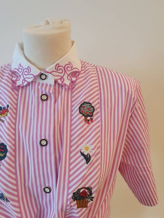 Vintage folklore blouse Large