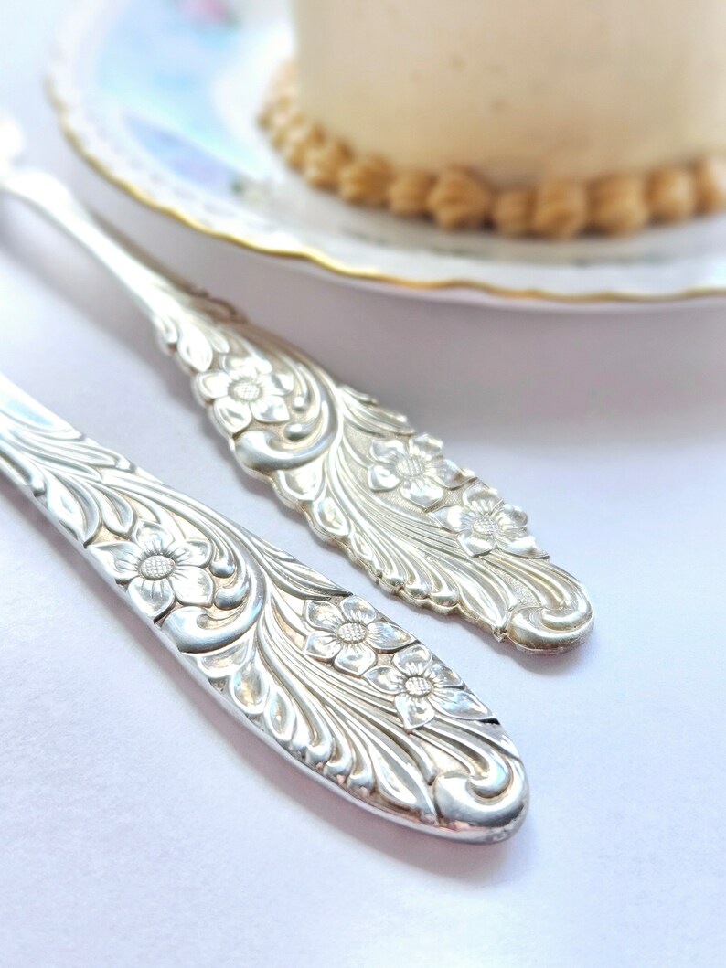 Vintage silver plated large spreading knife and fork,gift for hostess,house warming gift,come as you are,gift for mom,gift for host zdjęcie 3