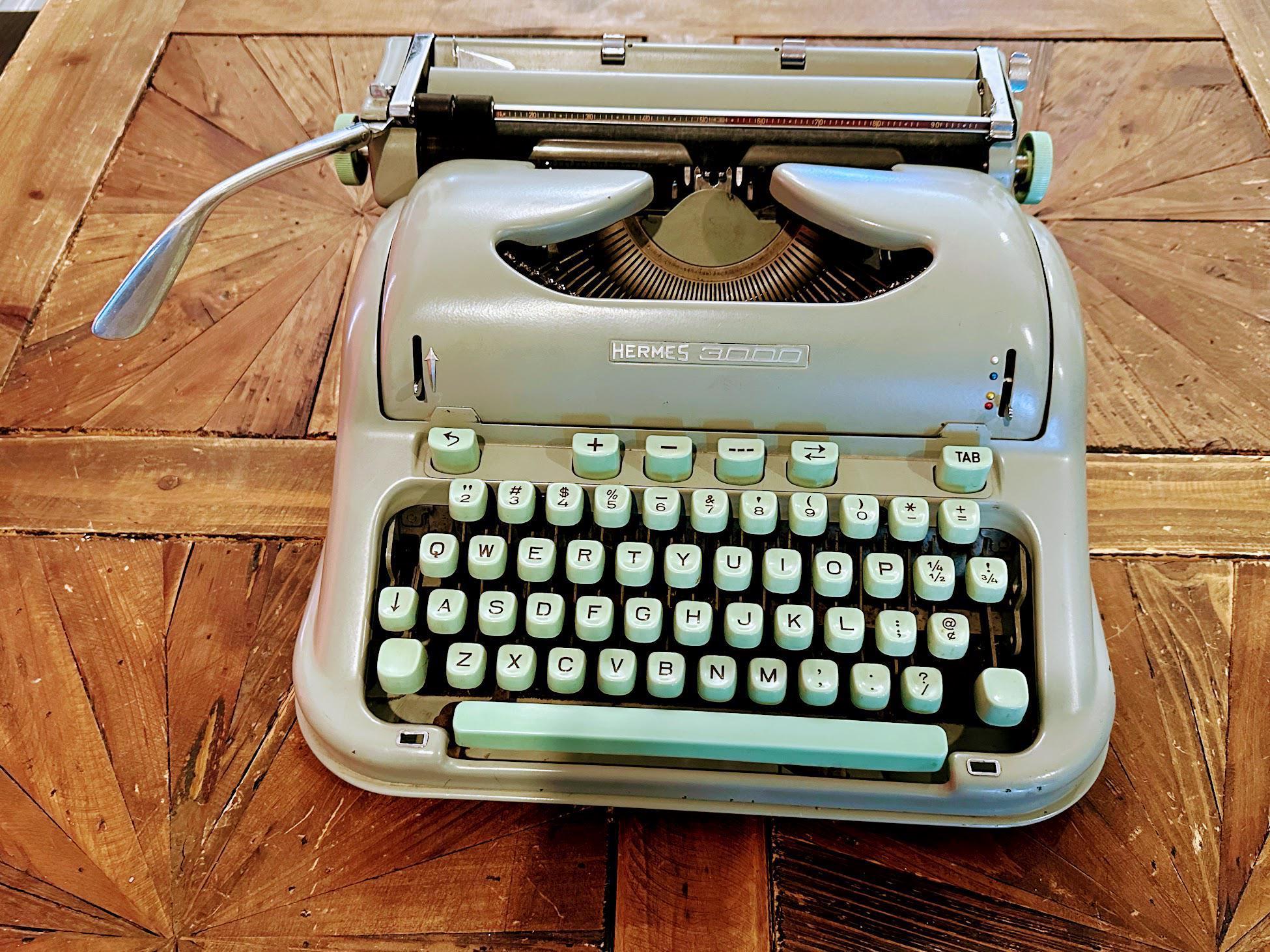 Hermes 3000 Typewriter - Etsy