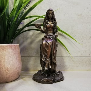 Pythia the High Priestess of the Temple of Apollo at Delphi 25cm 9.84in ...