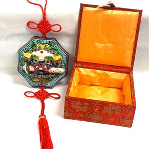 Vintage Kitani Asian Dragon Foo Dog Wall Hanging