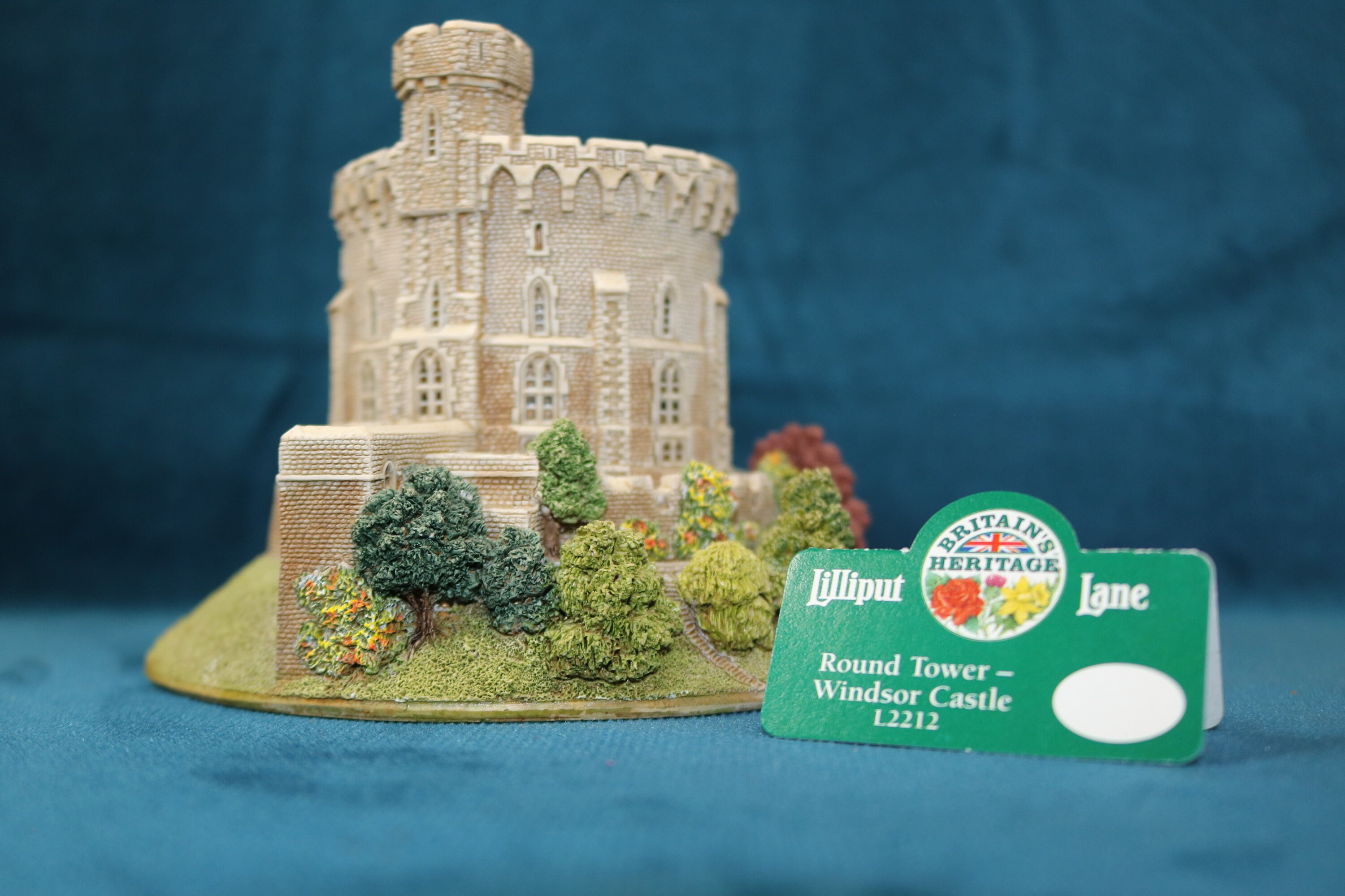 Lilliput Lane Round Tower Windsor Castle L2212 From 1998 - Etsy
