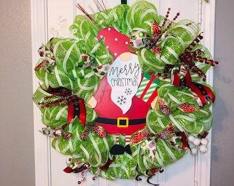 26in gnome santa christmas wreath