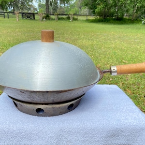 Vintage~Taylor & Ng~ Wok Carbon Steel Pan 14”with Lid Woks Stir Fry Pan~Stove Wok Ring/ Good~Ready for use*