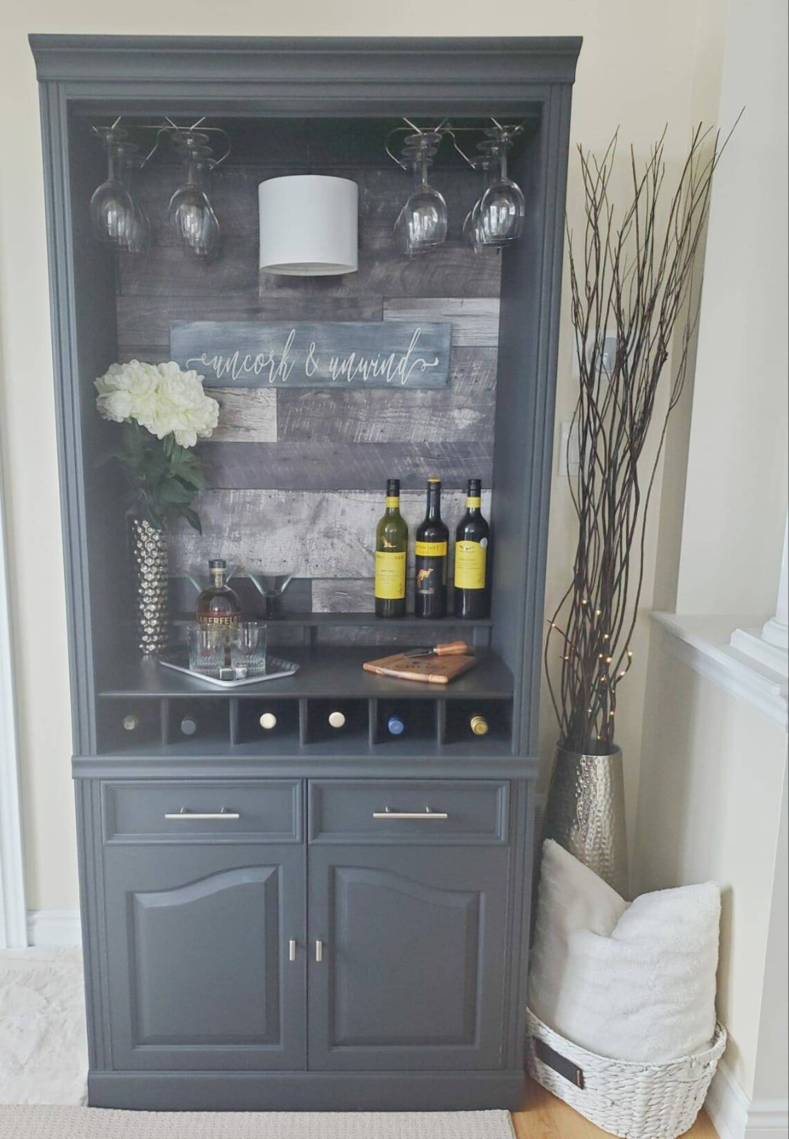 VENDIDO Modern Farmhouse Wine Bar Etsy