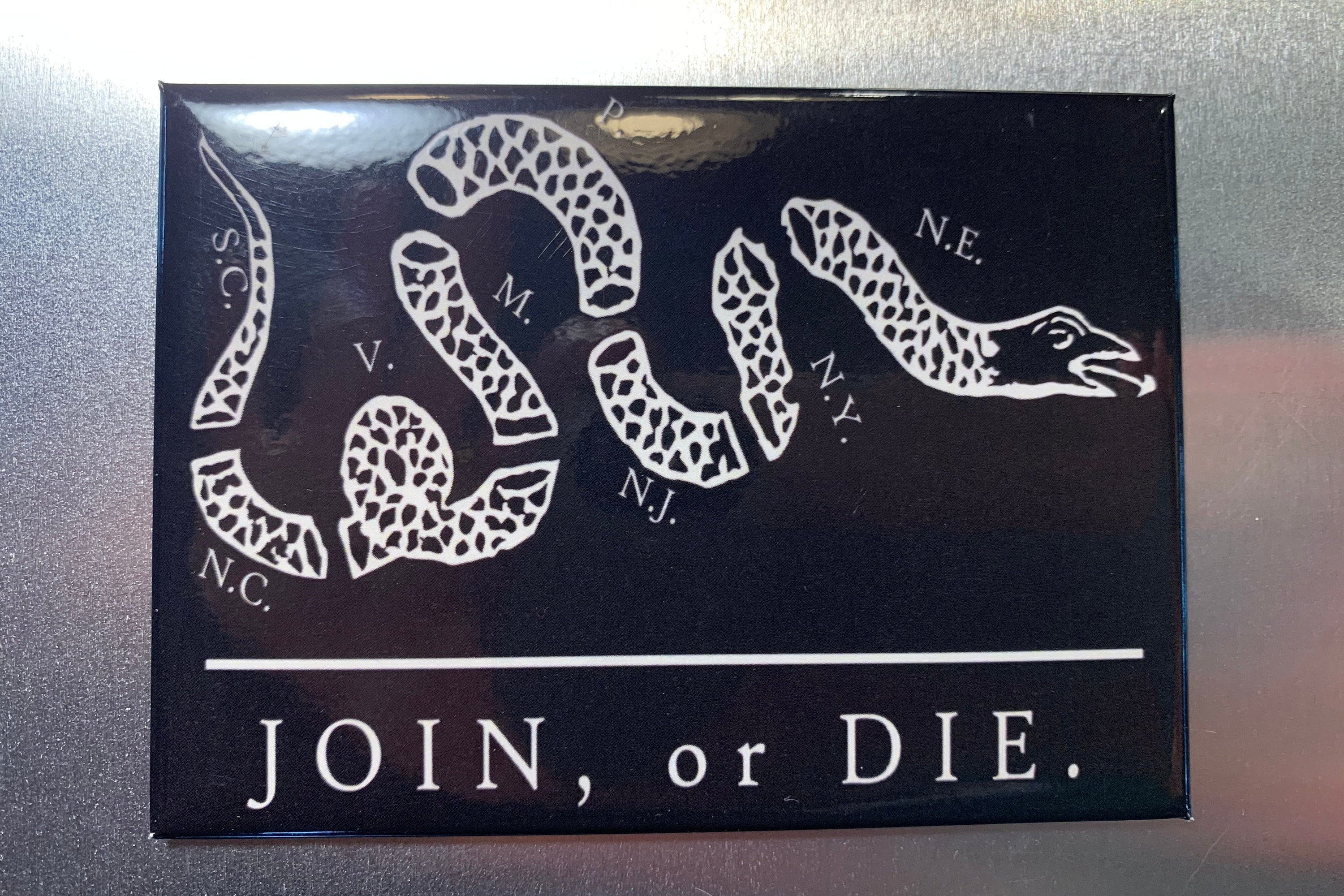 The 'Join, Or Die' Illustration, Created By Benjamin Franklin In 1754, Is A Political Cartoon - Foto 9