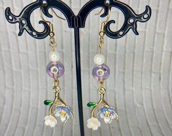 Dangling Purple Flower Pearl Charm Earrings