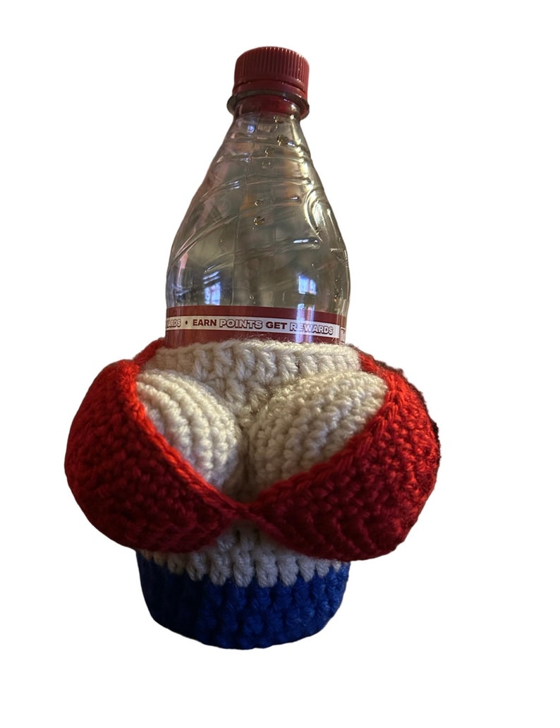 Boobie drink holder pattern image 1