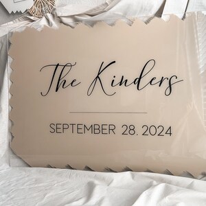 Acrylic Wedding Welcome Sign | Wedding Decor