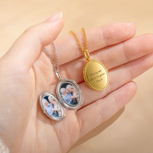 Collar fotográfico ovalado personalizado, collar ovalado grabado. Collar de medallón ovalado, collar de fotos ovalado para mujeres / esposa / él