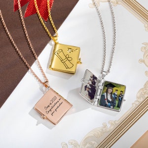 Collier pendentif médaillon de livre de graduation photo personnalisé, bijoux en argent sterling 925, anniversaire/Saint Valentin/cadeau pour maman/grand-mère/amants