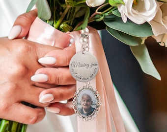 Pendentif photo personnalisé pour bouquet commémoratif de mariée avec n'importe quelle photo. Souvenir de forme ovale avec ruban. Idées de mariage