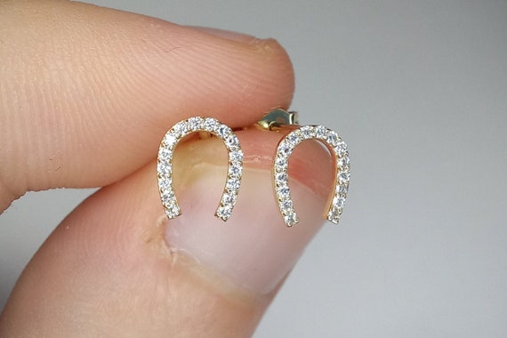 Top more than 163 diamond horseshoe earrings super hot