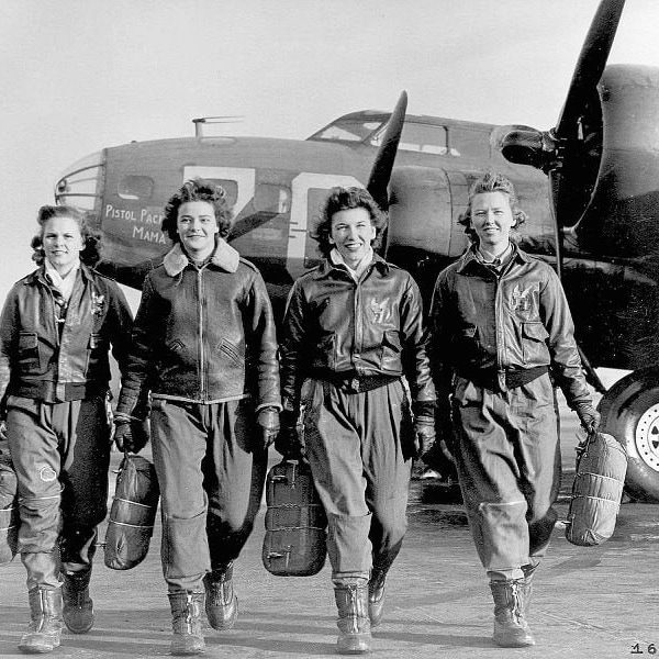 Pistol Packin' Mama Female American Pilots, WWII 1941