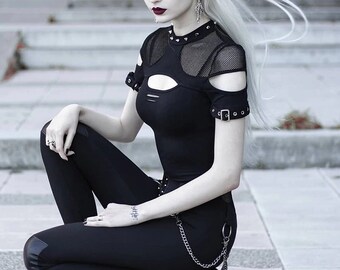 female goth outfits