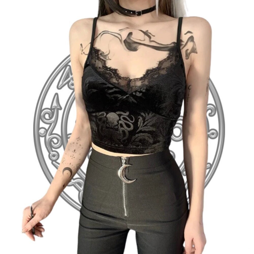 Women's Goth Lace Crop Top Gothic Top Black Camis Basic Camisole Women Sexy  Spaghetti Straps Backless Corset Top 
