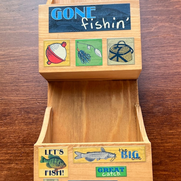 Fishing Wall Mail Organizer/ Sorter