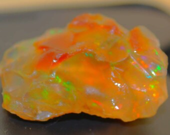 quality natural earth mine Ethiopian opal raw rough gemstone extra fine quality unheated untreated welo opal rock material #B8 220 CRT AAA