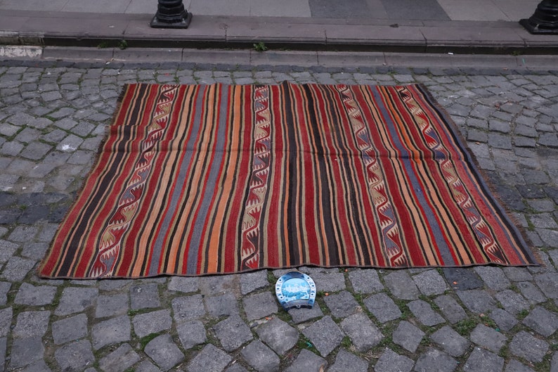 Old Rug Anatolian Rug 137x158cm FREE SHIPPING Anatolian Kilim Konya Hotamis Vintage Rug Turkish Rug Carpet 4.5x5.2 feet