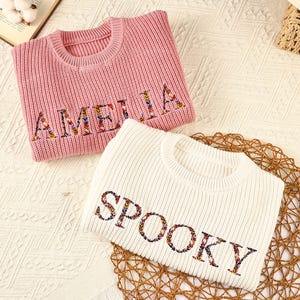 Maglione per neonati con nome ricamato di Halloween, maglione personalizzato con nome per neonati, maglione per bambine con nome, regalo personalizzato per il primo Halloween del bambino