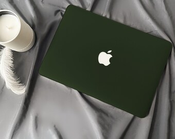 dark green macbook pro case