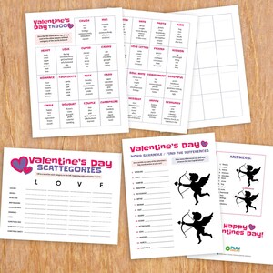 Puede incluir: Un conjunto de juegos de mesa imprimibles para el Día de San Valentín con cuatro tableros de juego diferentes. Los juegos incluyen un juego de tabú, un juego de palabras cruzadas, un juego de encontrar las diferencias y un juego de categorías. Los juegos están todos relacionados con el Día de San Valentín y presentan corazones, cupidos y otras imágenes del Día de San Valentín.