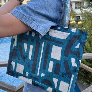 Silk Velvet Ikat Tote Bag: Handwoven Uzbek Shoulder Bag