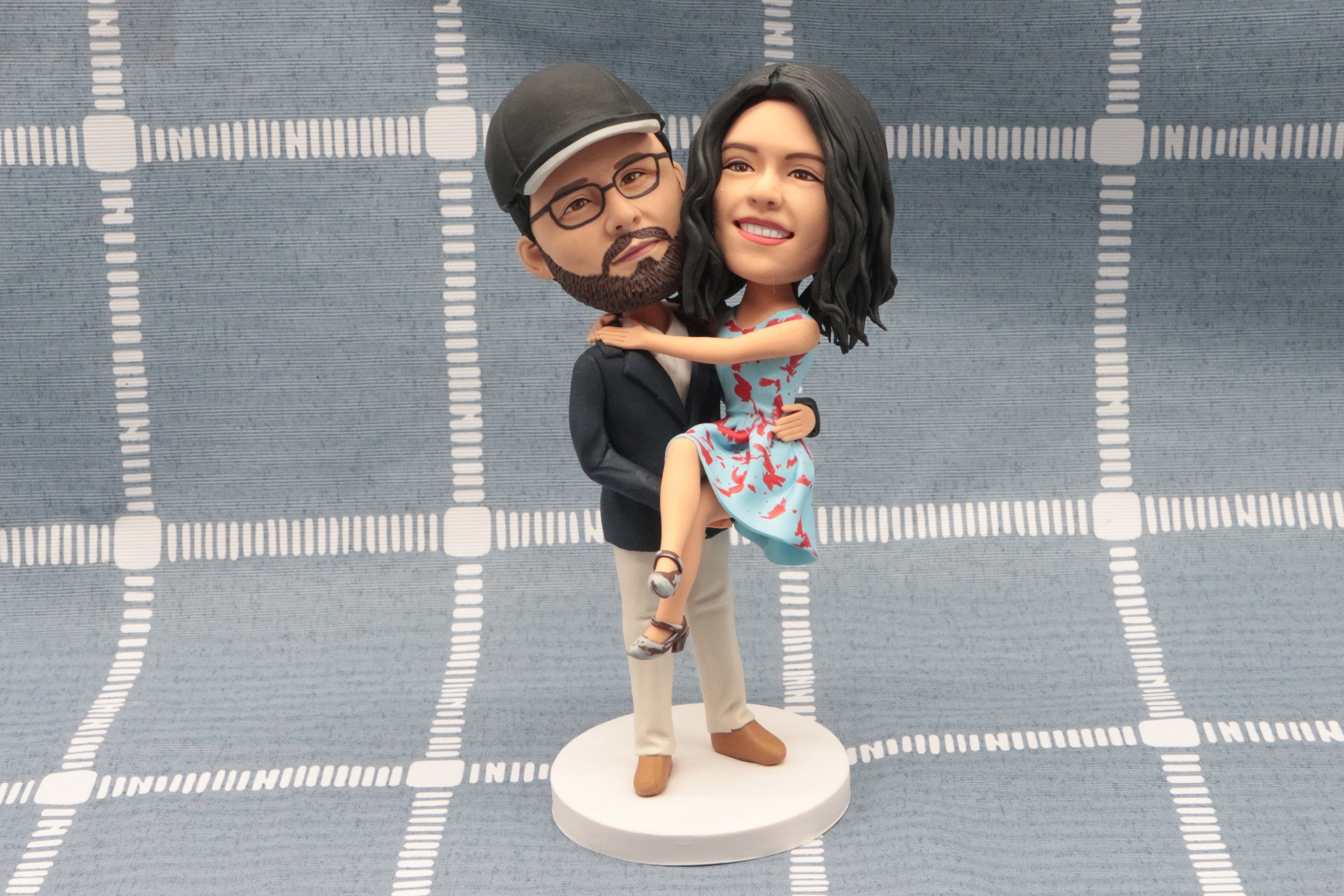 Double Personalized Bobblehead Princess Hug Couple - Etsy