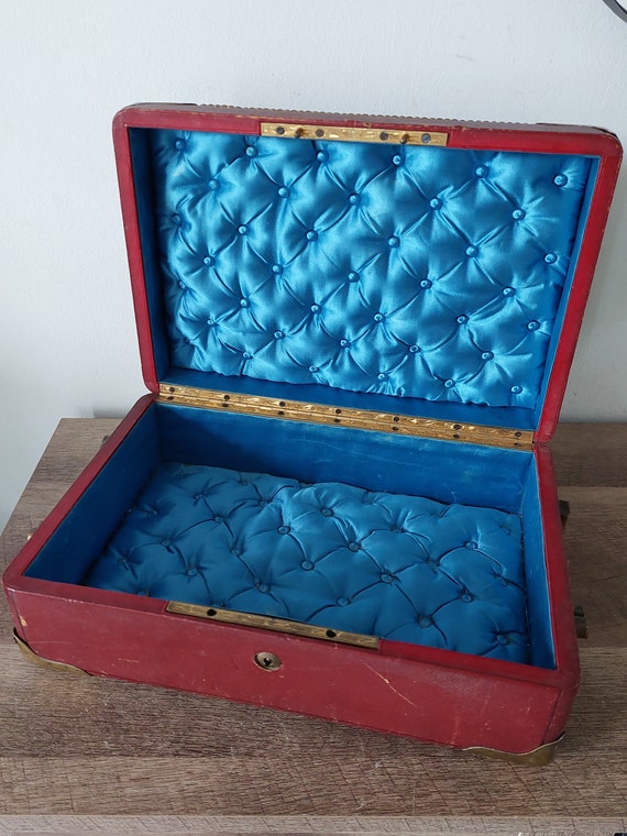 Jolie Boîte à Bijoux Ancienne En Régule - Parfaite Pour Ranger Vos Trésors